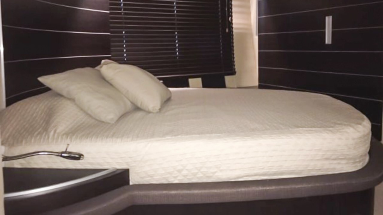 Azimut 68 — foto 8