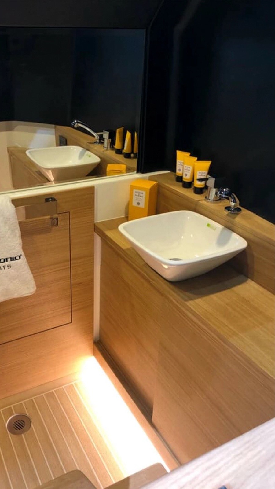 De Antonio D28 — foto 6