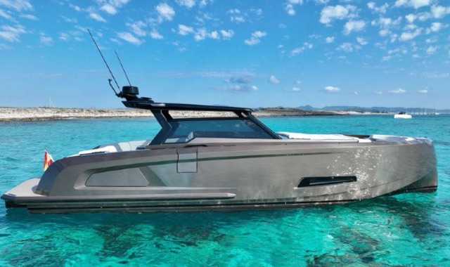 Vanquish VQ45 — foto 2