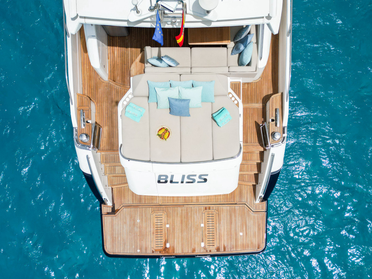 Princess V72 — foto 3