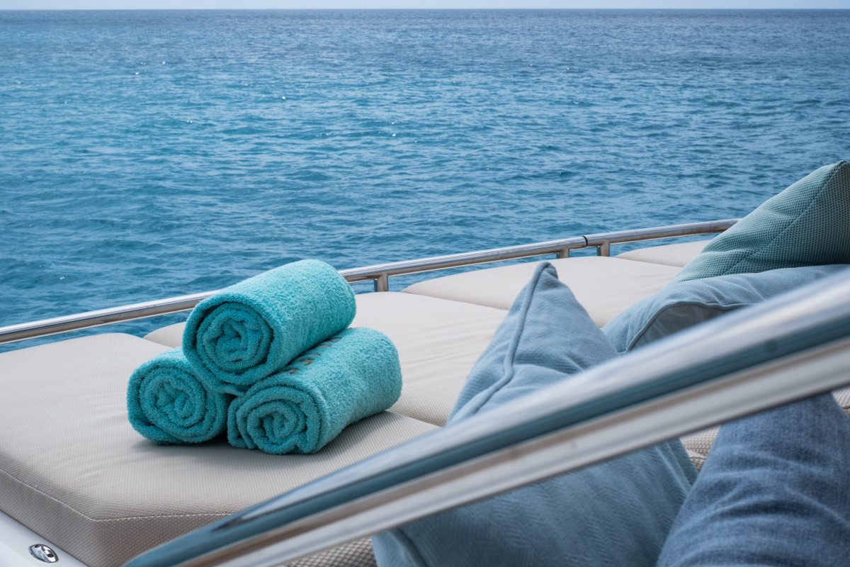 Princess V72 — foto 8