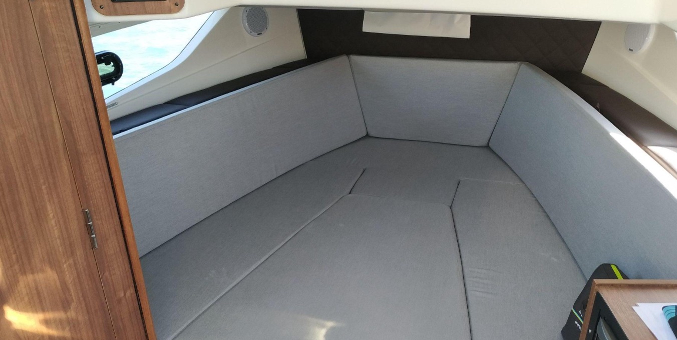 Quiksilver 875 Sundeck — foto 8