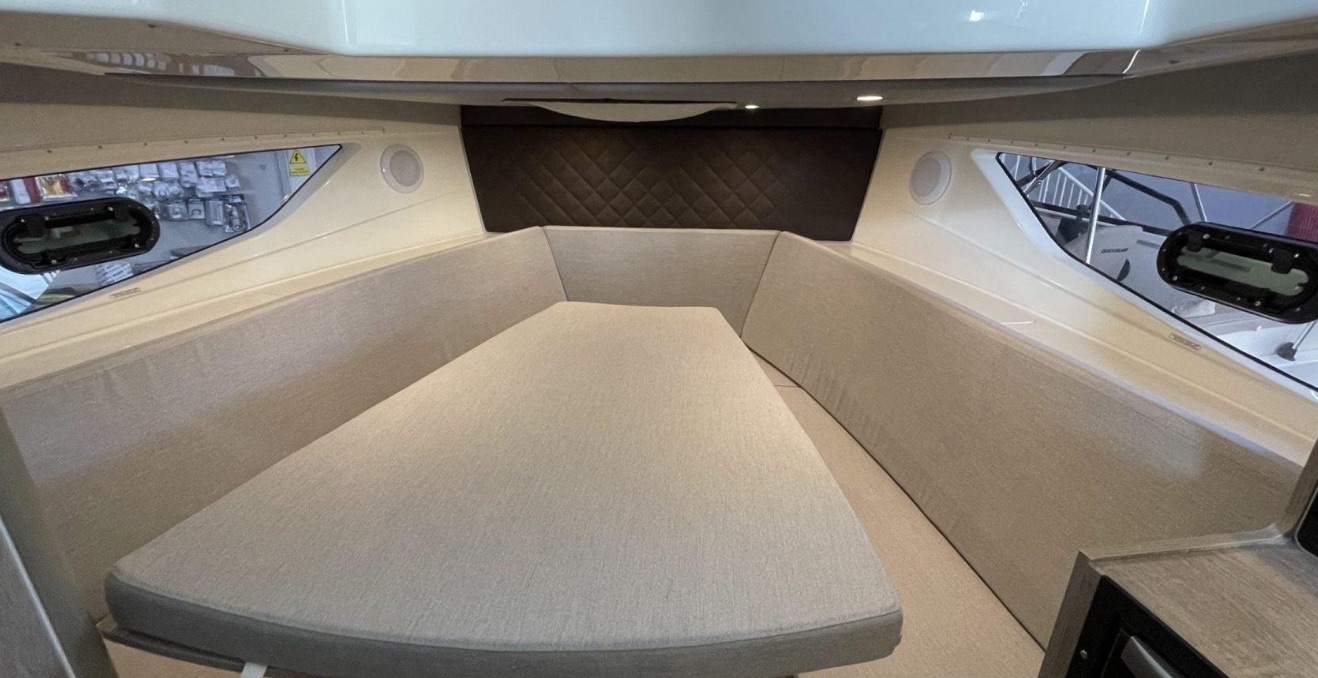 Quiksilver 875 Sundeck — foto 9