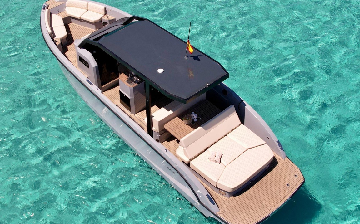Rand Archipélago 32